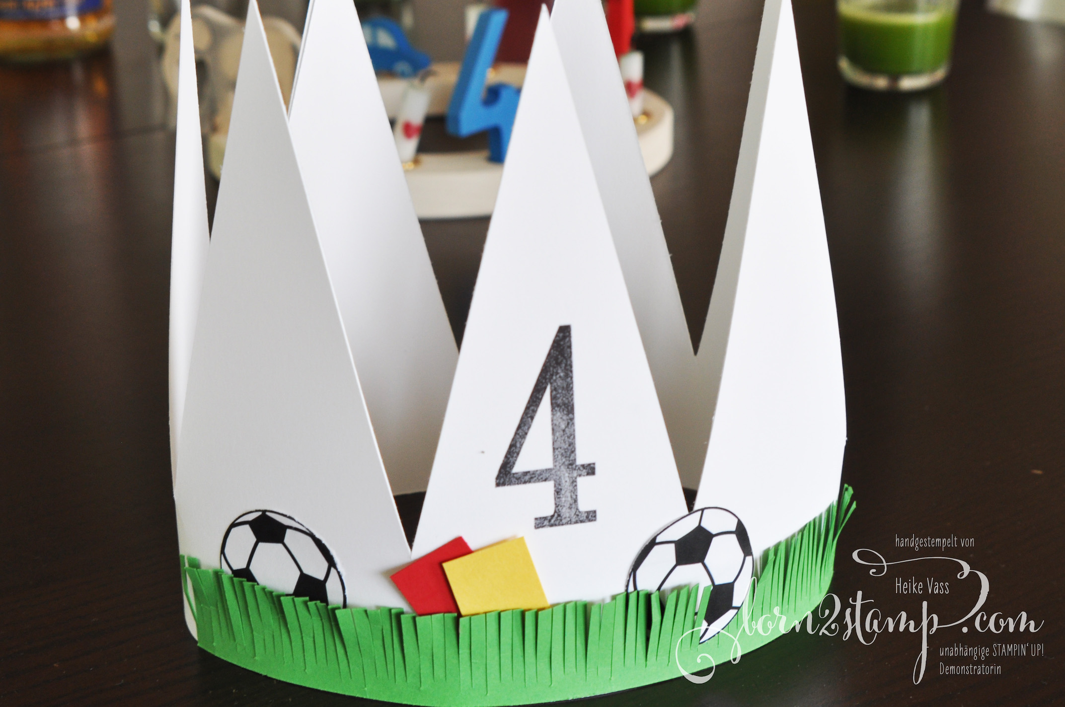 born2stamp STAMPIN‘ UP! Fussball-Party – Krone